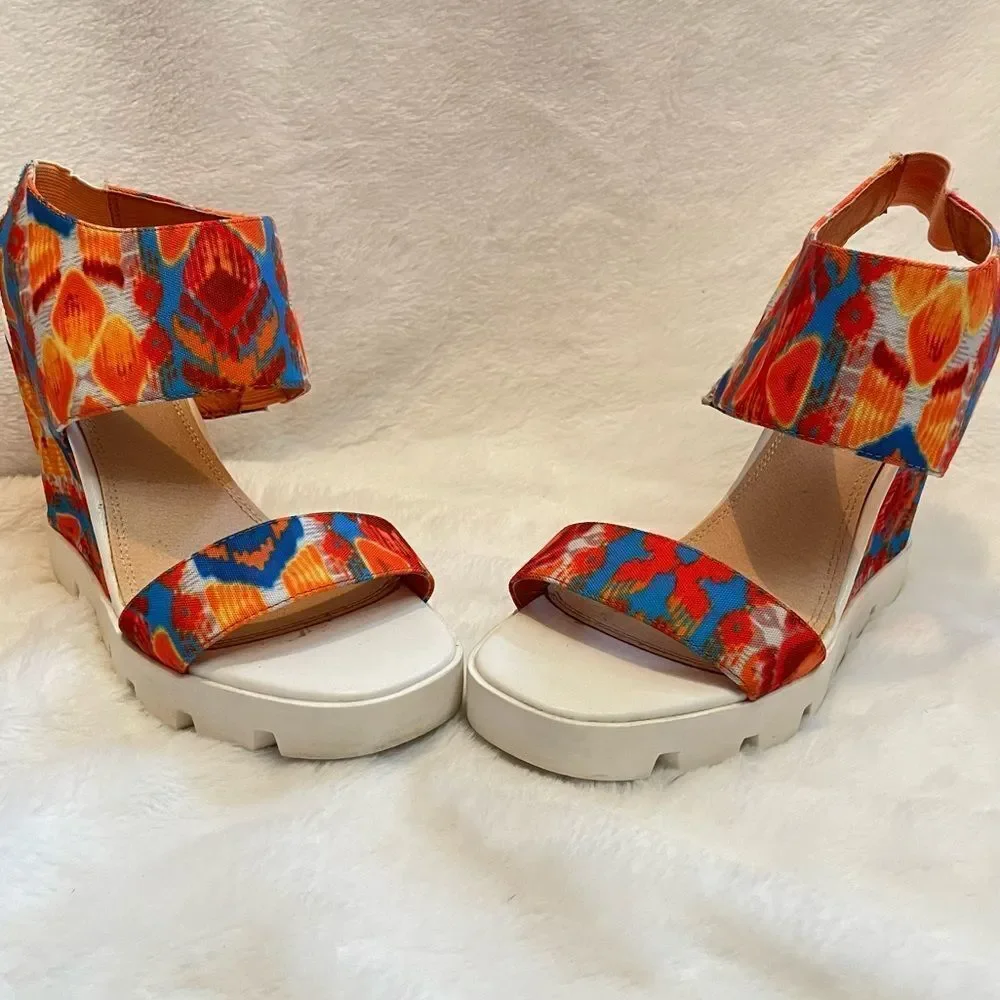 💥Host Pick!💥 Liliana Tribal Open Toe Slingback Lug Sole Wedge Sandals